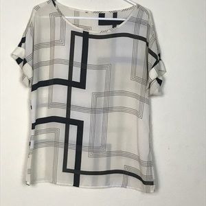 EAC- White /Black Short Sleeve Blouse size medium